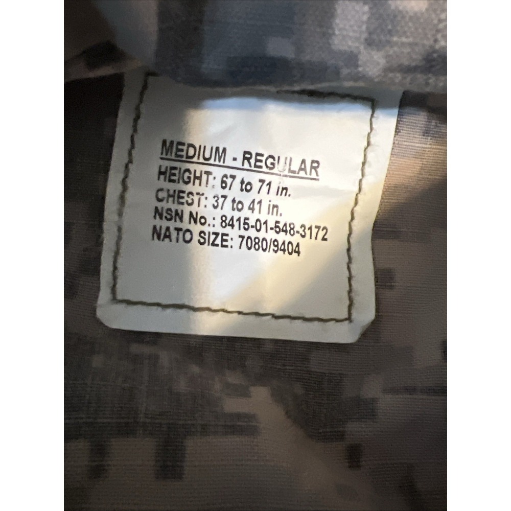 U.S. Army Jacket Men's Medium Universal Pattern Digital Camouflage Military - Picture 4 of 9